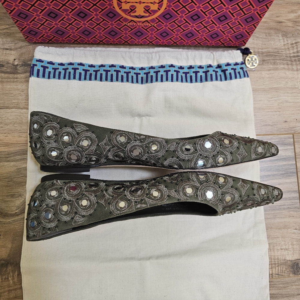 Tory Burch 'Yasmin' Embellished Ballet Flat - Picture 7 of 12